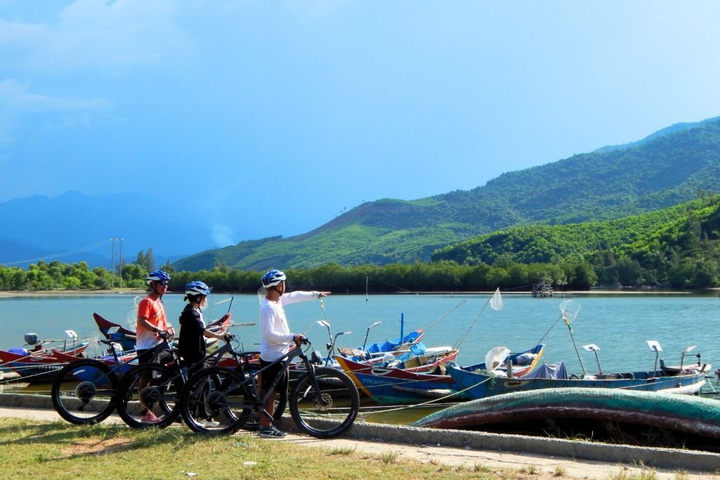 Hue 2-Day Rural Bike Tour